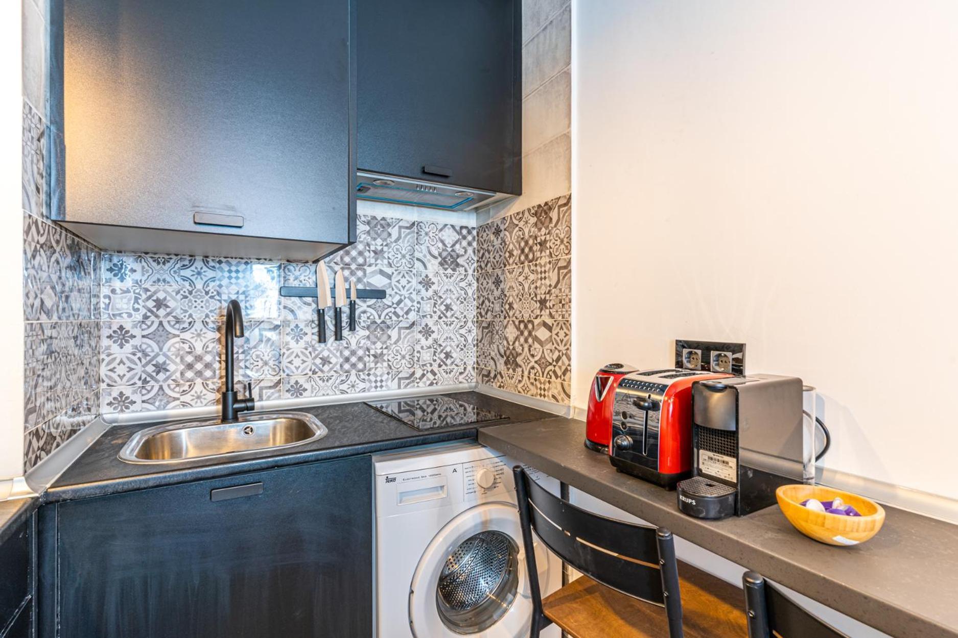 Vr Estudios Apartments Мадрид Екстериор снимка