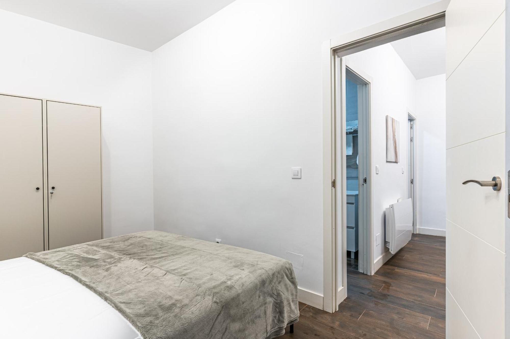 Vr Estudios Apartments Мадрид Екстериор снимка