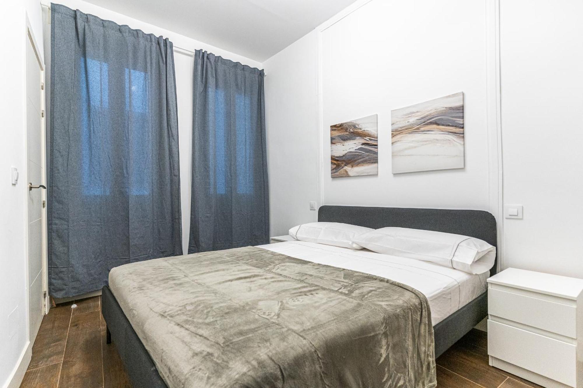 Vr Estudios Apartments Мадрид Екстериор снимка